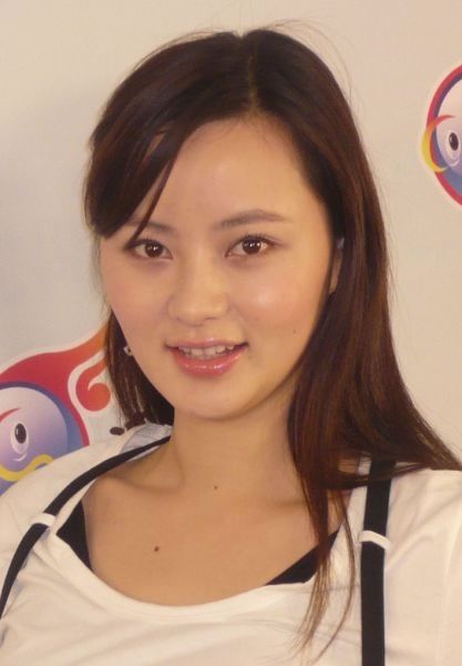 趙本山旗下的美女誰吸金最多？