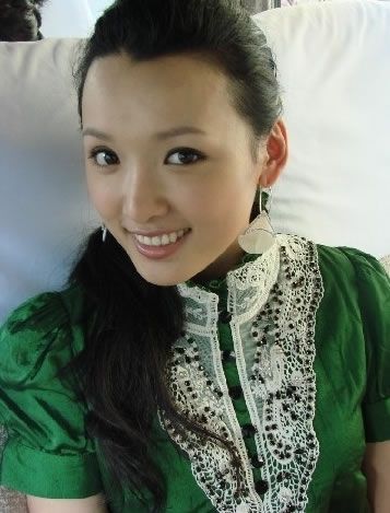 趙本山旗下的美女誰吸金最多？
