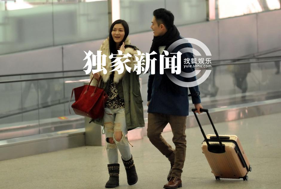 李彩樺富二代男友曝光 機(jī)場(chǎng)相擁