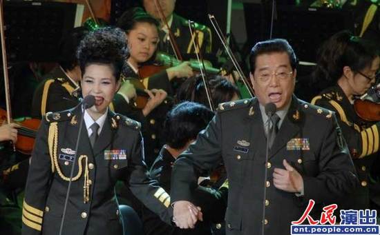 圖揭明星悲喜“師生戀” 李雙與愛(ài)妻江夢(mèng)鴿相差27歲！