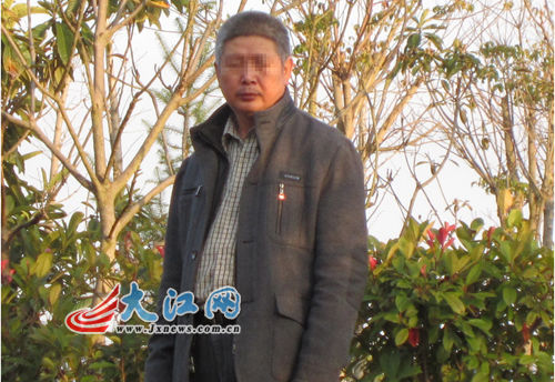 江西蓮花縣一紀(jì)檢書記給情婦寫離婚承諾書，已被停職檢查。