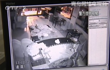18歲小伙偷遍洛陽(yáng)路一條街 只得兩部手機(jī)百元零錢(qián)