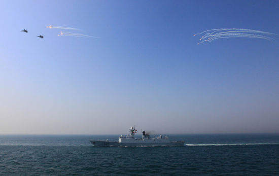 2012年4月，中俄“海上聯(lián)合-2012”軍事演習(xí)在黃海海域舉行。