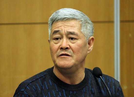 趙本山兩會發(fā)言表情豐富 小品王建言“俗”文化