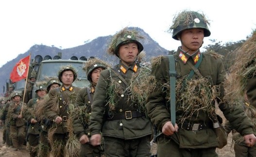 朝鮮中央社公布朝士兵緊張訓(xùn)練照