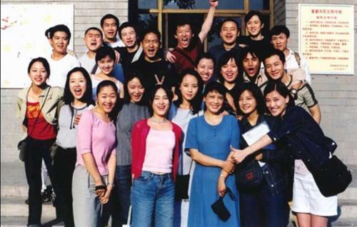文章初戀女友曝光 揭明星大學(xué)時(shí)戀愛(ài)那些事