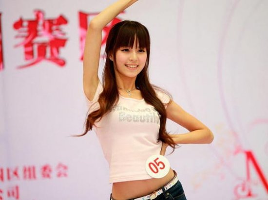 高校宅男女神級?；ㄐ∏逍滤囆g(shù)照