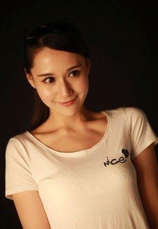 高校宅男女神級?；ㄐ∏逍滤囆g(shù)照