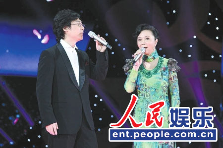 蔡明神秘家庭生活揭秘 婚姻曾因郭達(dá)現(xiàn)“拐點”